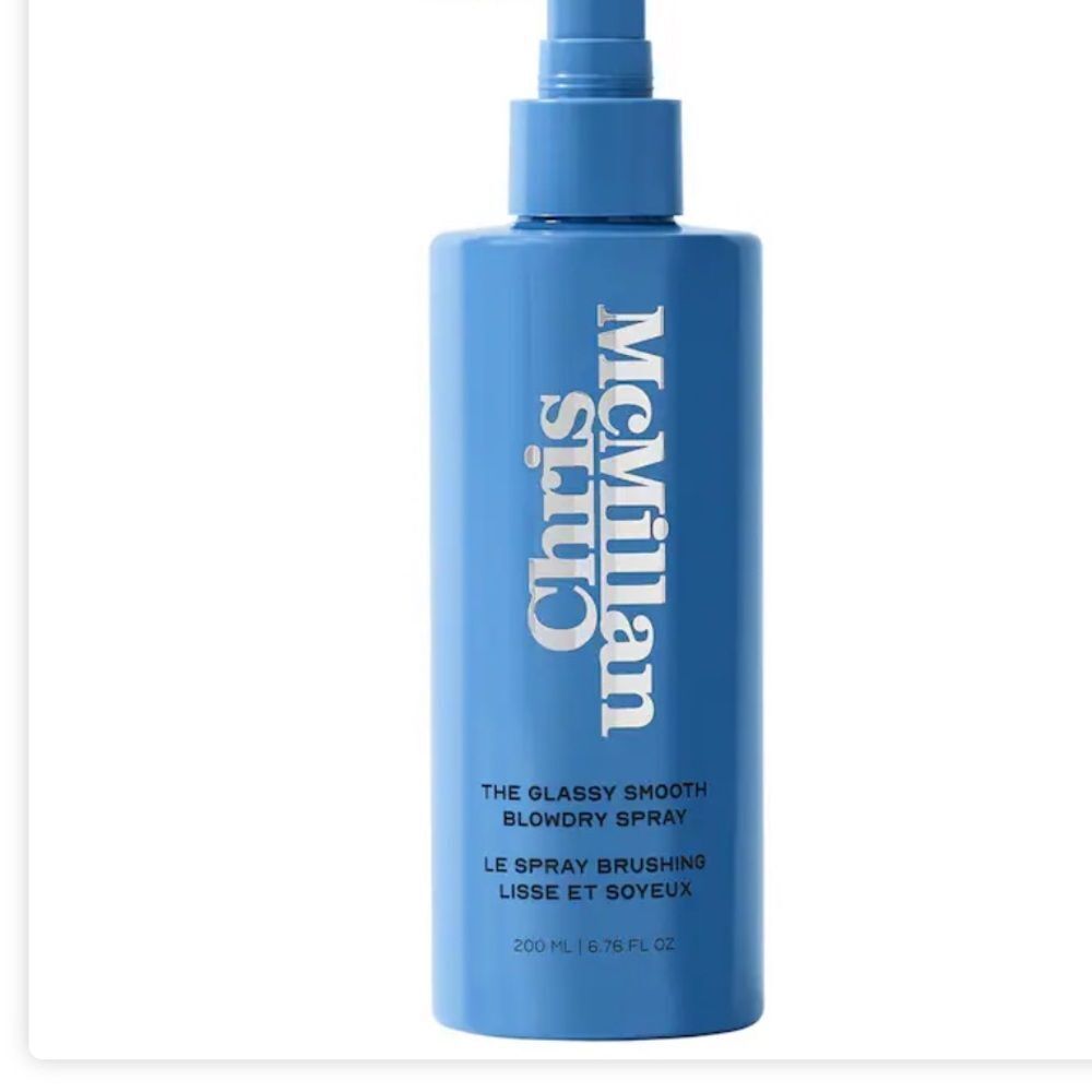 Chris McMillan
The Glassy Smooth Blowdry Spray for Frizz